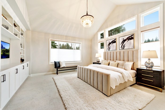 How to decorate high ceiling bedroom