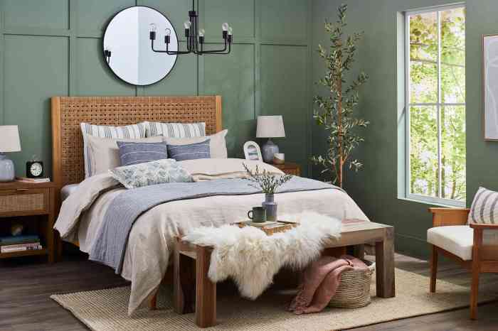 How to decorate a bedroom with brown furniture