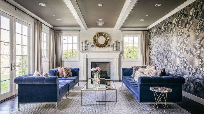 How to decorate a dark blue living room