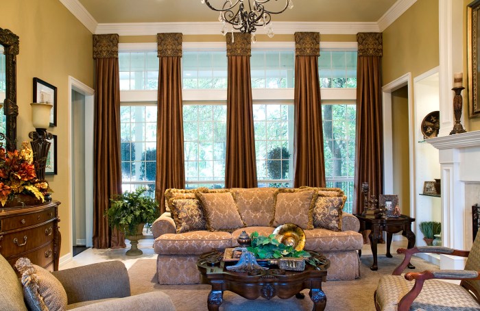 How to decorate with curtains living room